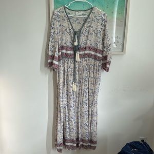 Garden days midi dress size M/L floral print
